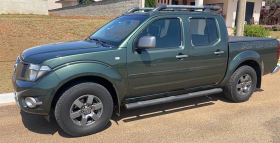 NISSAN FRONTIER 2.5 SV ATTACK 4X4 CD TURBO ELETRONIC DIESEL 4P AUTOMÁTICO